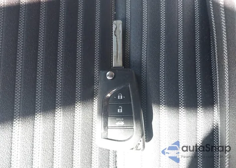 2021 Toyota Camry Se z USA, uszkodzony, nr VIN 4T1G11AK1MU565742